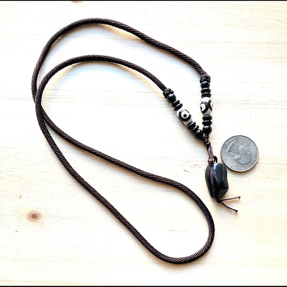 Handmade gemstone necklace green agate jewelry brown cord African bead - Picture 3 of 5